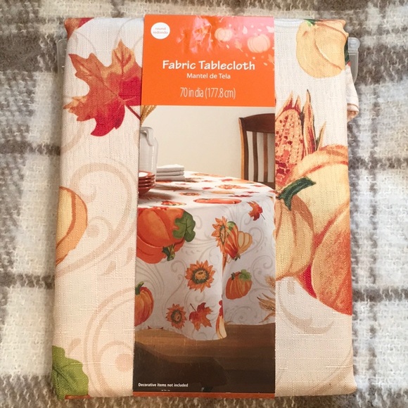 Pumpkins & Gourds Fabric 70 Inch Round Tablecloth. NWT - Picture 2 of 9
